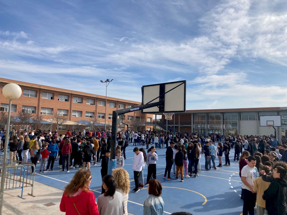 celebrado-el-simulacro-de-emergencia-sismica-en-todos-los-centros-educativos-de-torrevieja-1